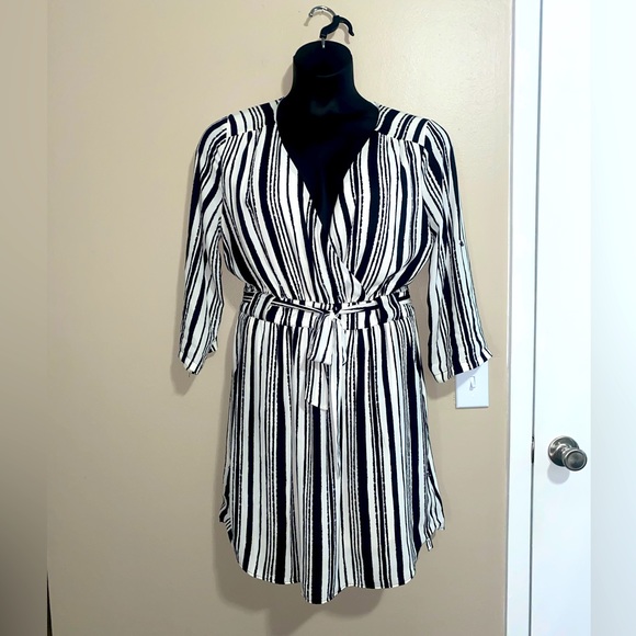 Black II Blanket Strip Dress Shirt